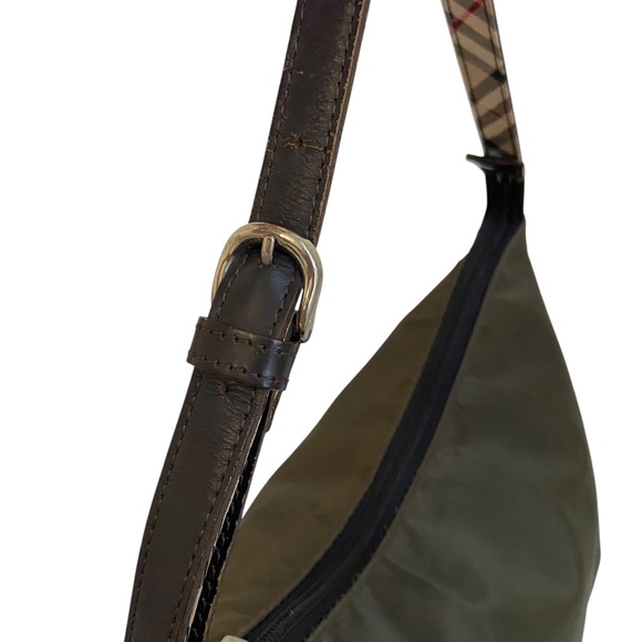Authentic Burberry Nylon Shoulder Bag – Army Green, Nova Check, Zip Closure - Picture 5 of 16